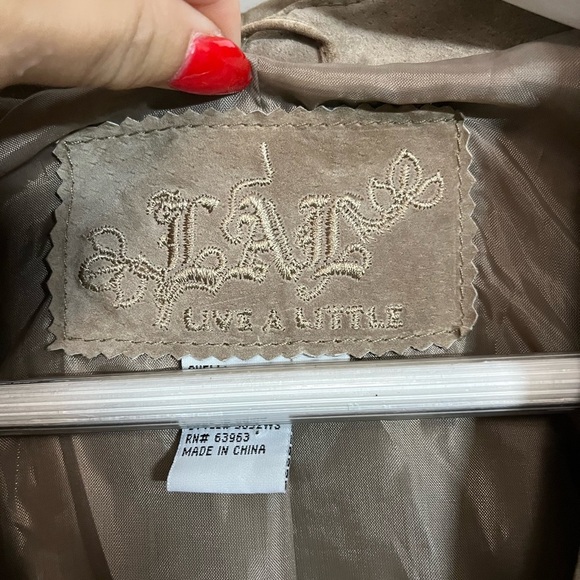 Live a Little Tan Suede Leather Jacket - Picture 5 of 5